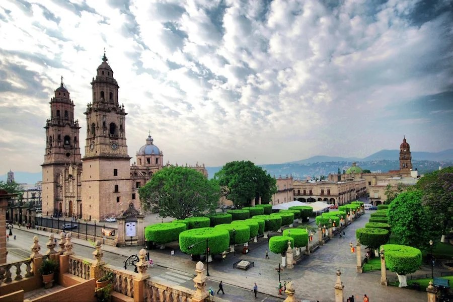 Catedral de Morelia Visit Pátzcuaro