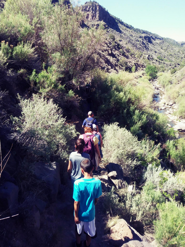 Alta Vista Elementary School Visit Questa