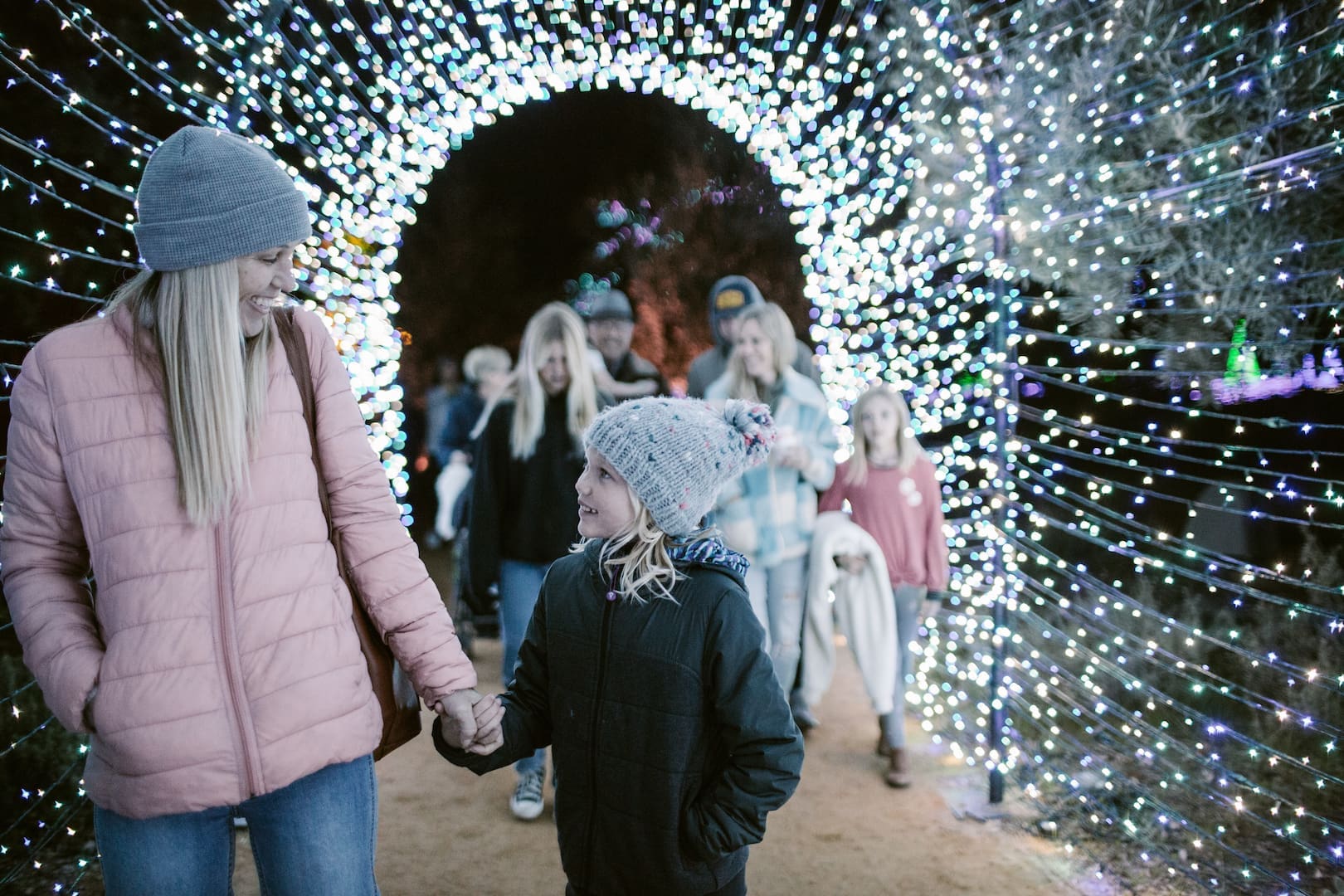 REDDING HOLIDAY EVENTS GUIDE 2024 Redding