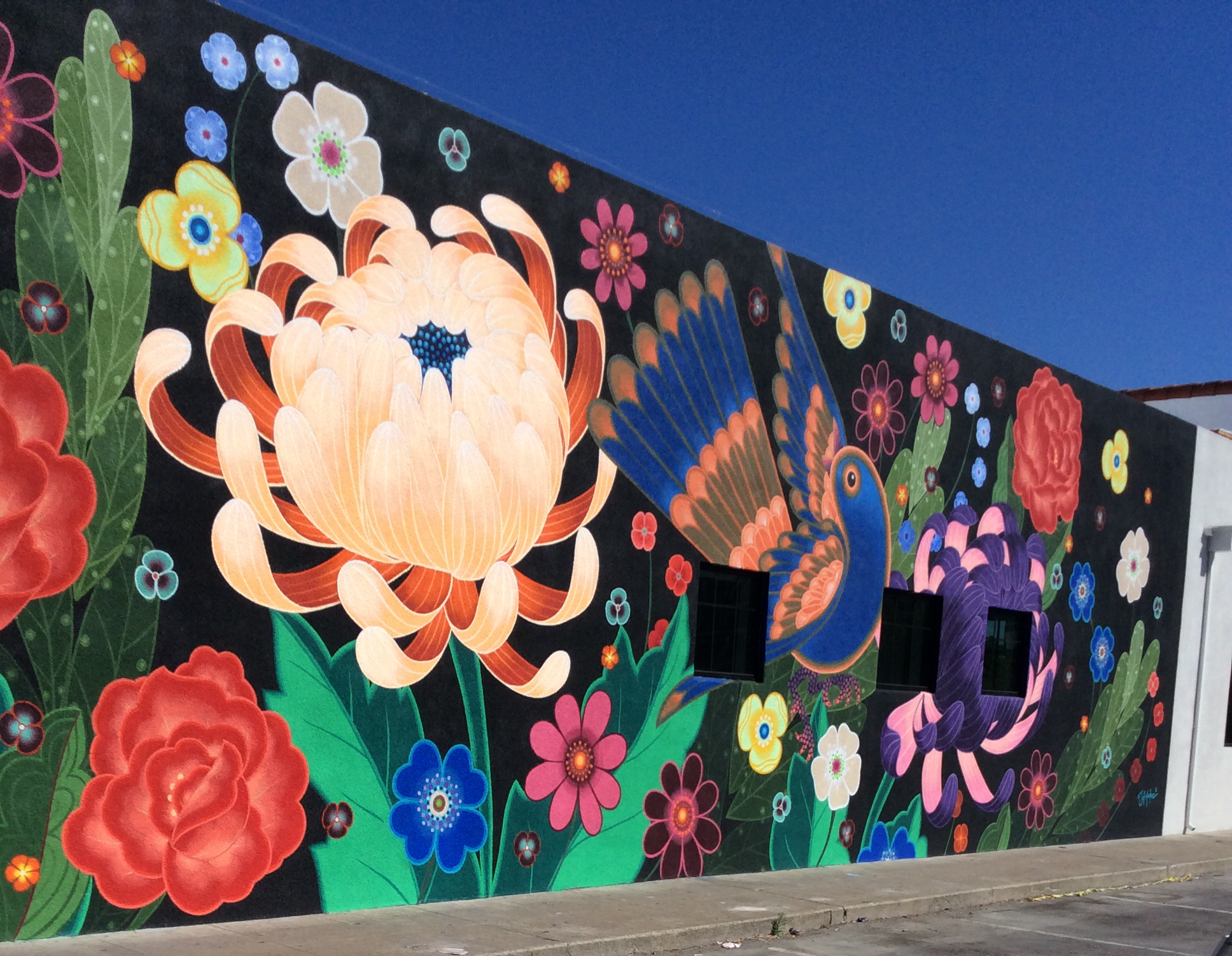 Colorful 100footlong mural brightens downtown Redwood City Redwood