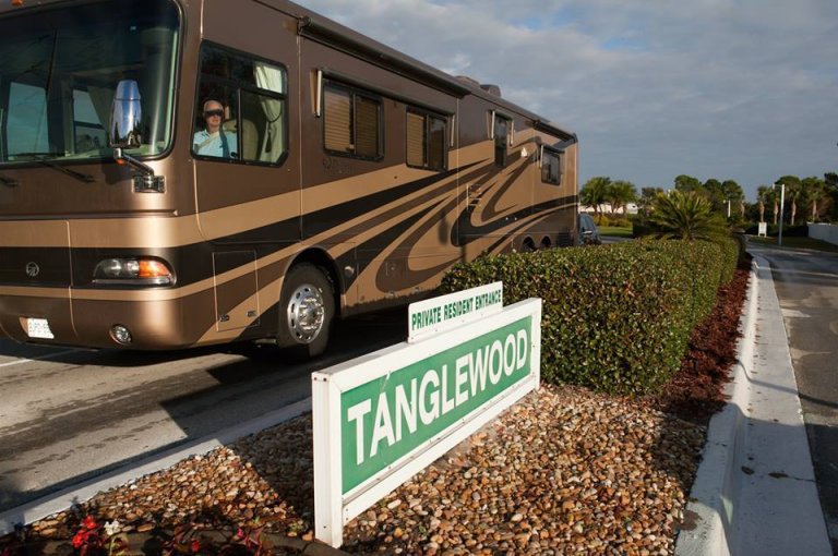 Best Campgrounds & RV Resorts in Sebring, FL