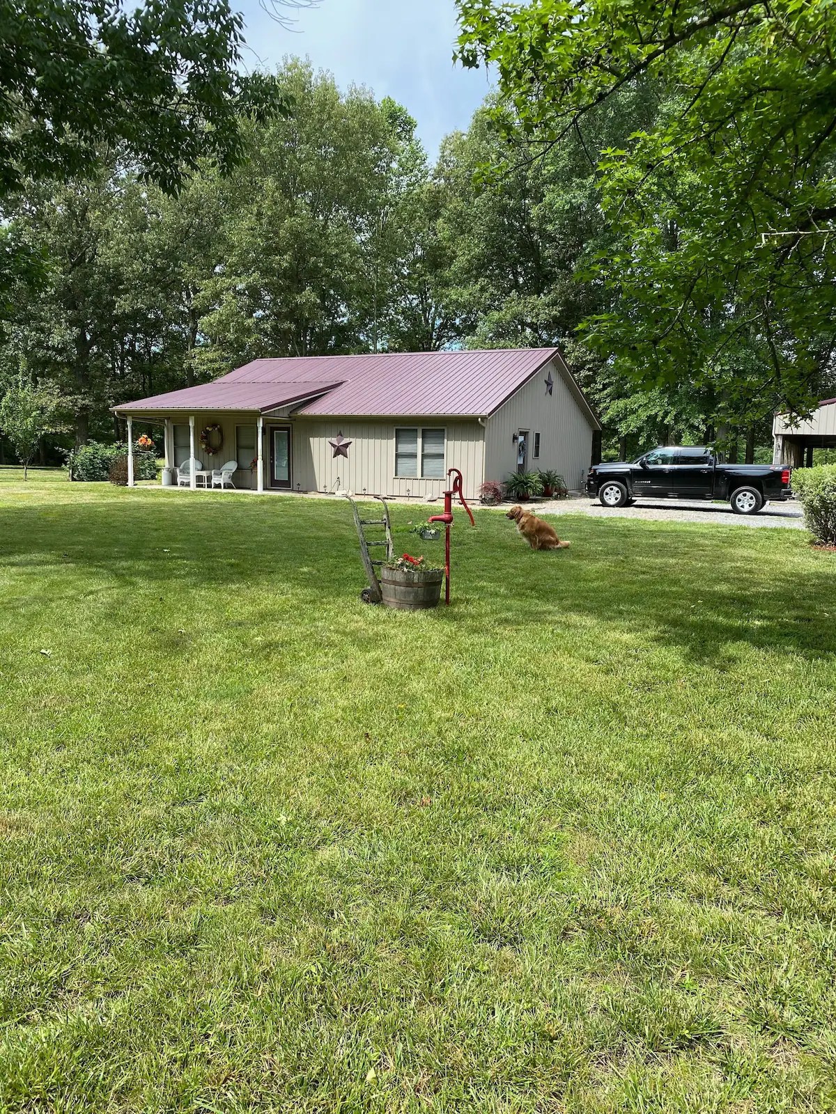 Shady Lakes Escape visitSI