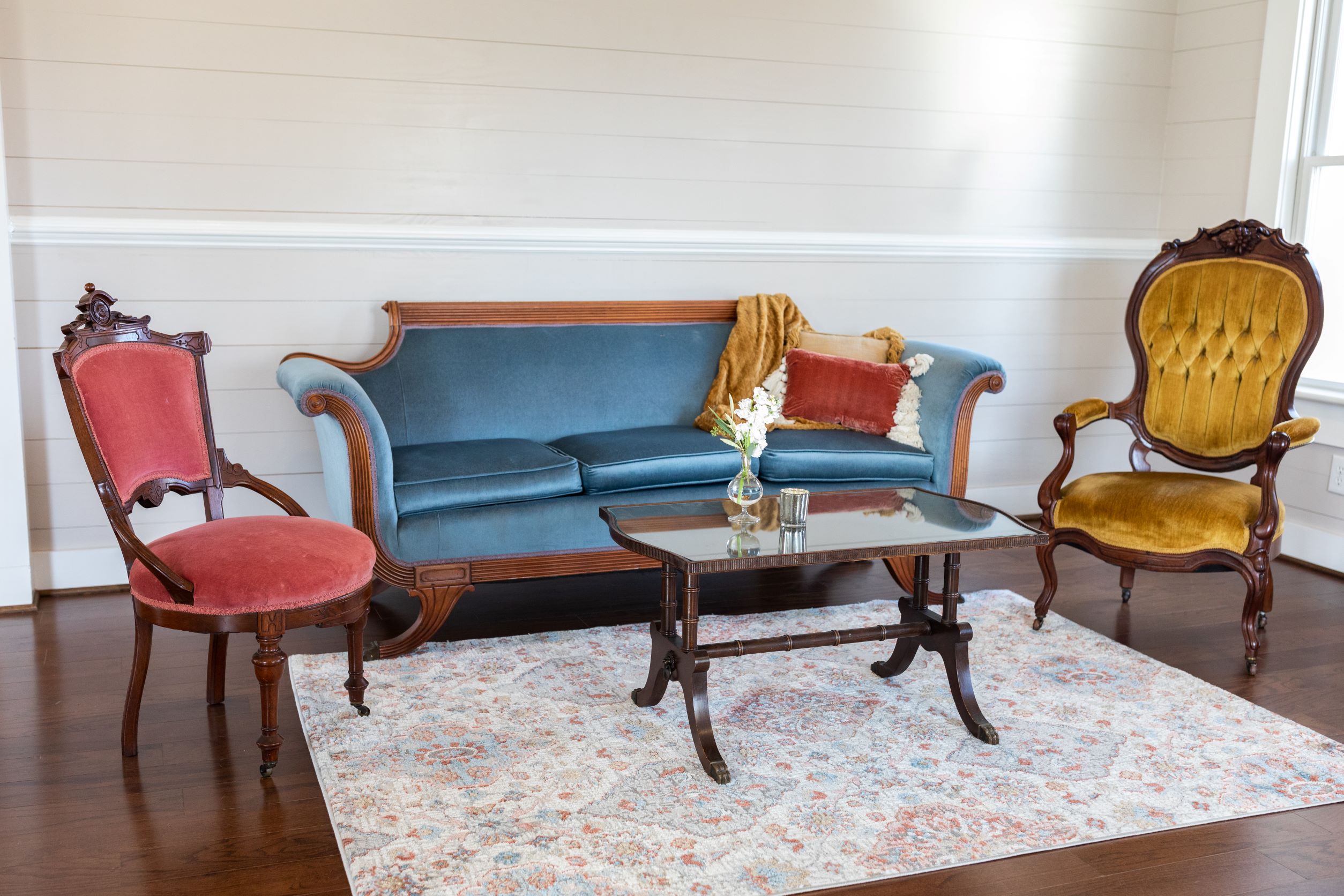 Knox Settee Sterling Spaces