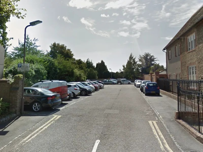 PARKING STONY STRATFORD PLAN YOUR VISIT