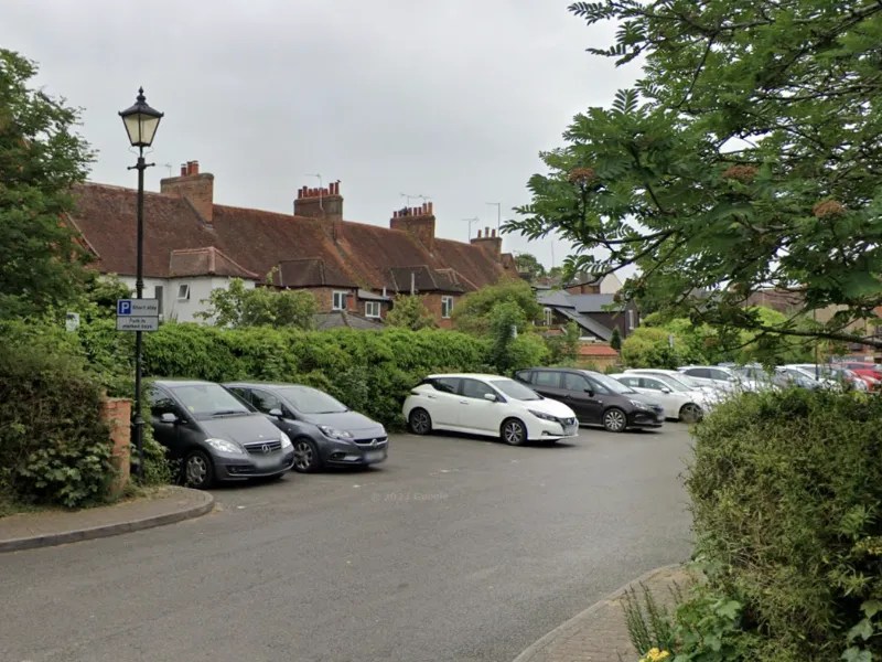 PARKING STONY STRATFORD PLAN YOUR VISIT