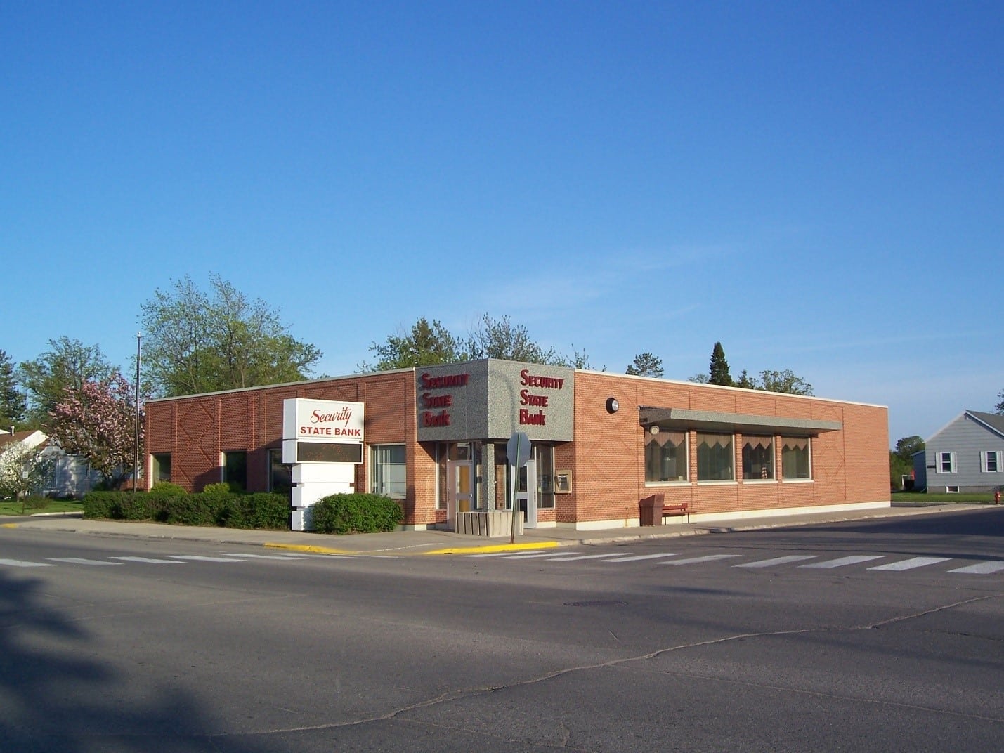 Financial Directory Visit Warroad, MN