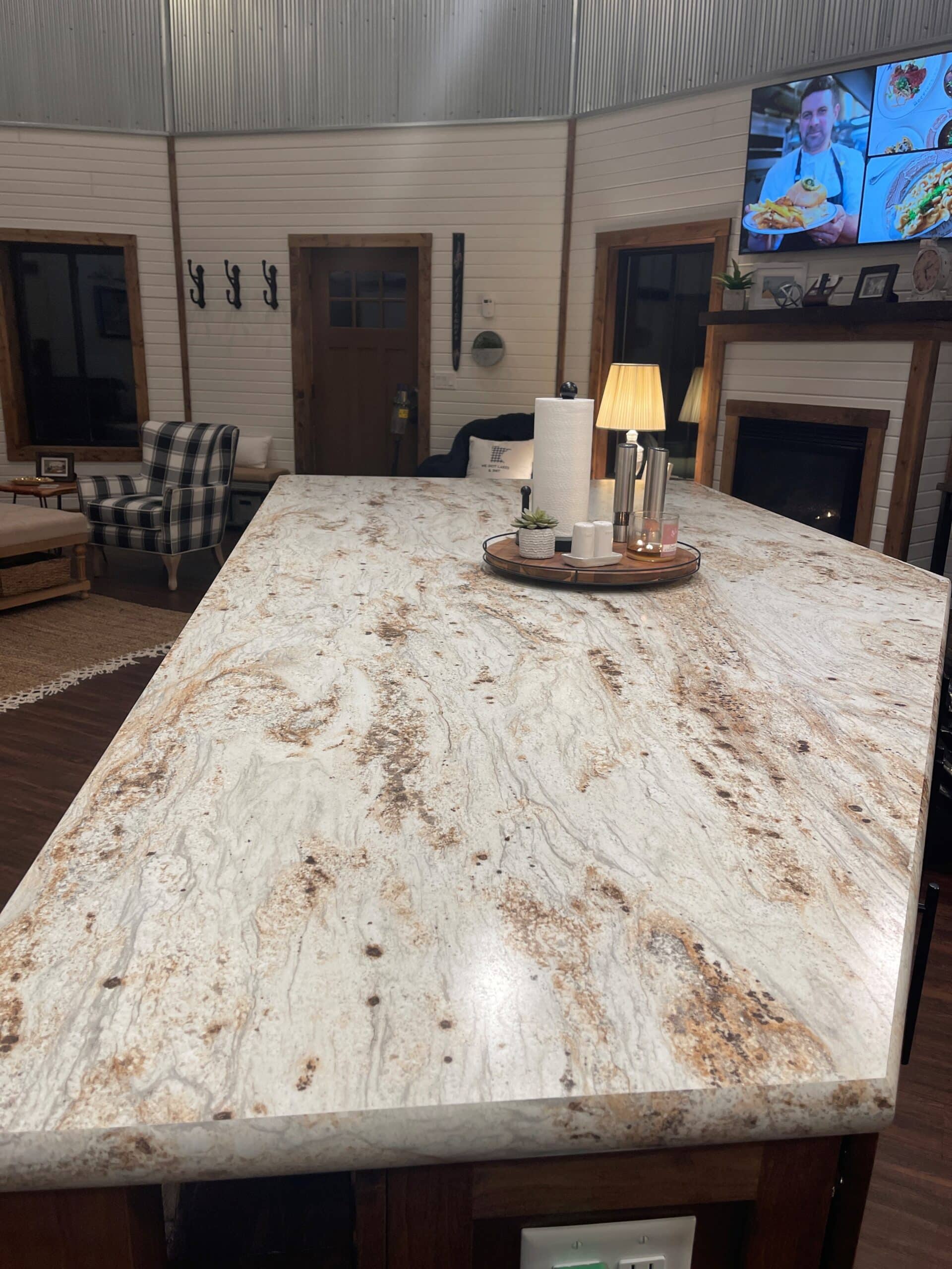 Etta's Bin Warroad Lodging in a 36’ Grain Bin