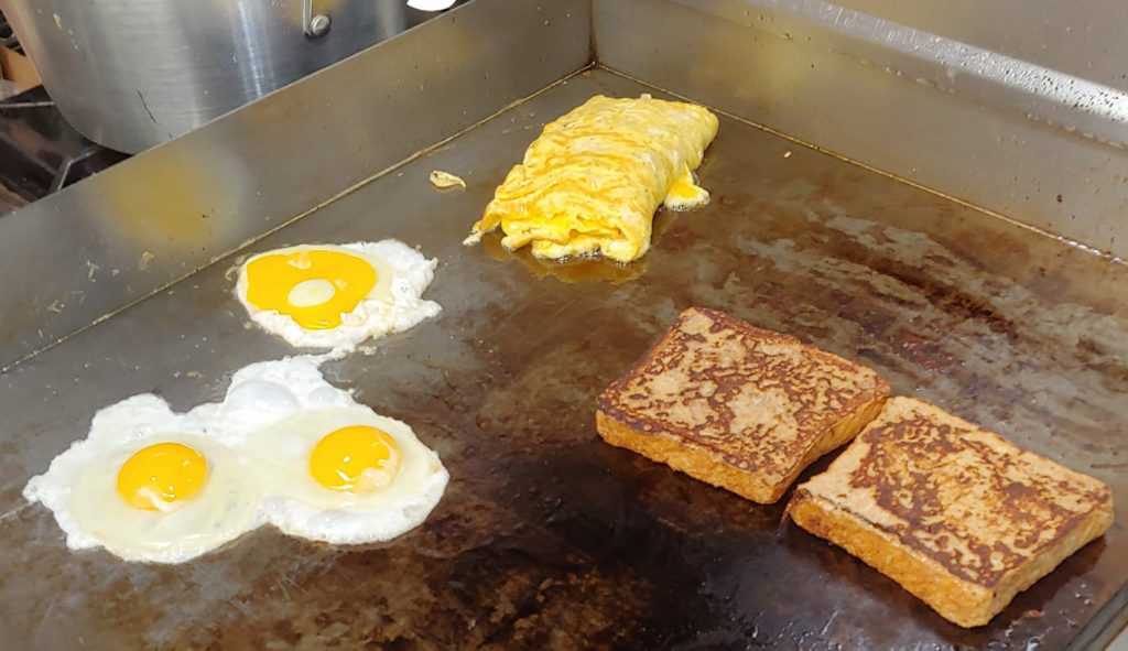 12 Tempting Homemade Breakfast Spots Around Winchester