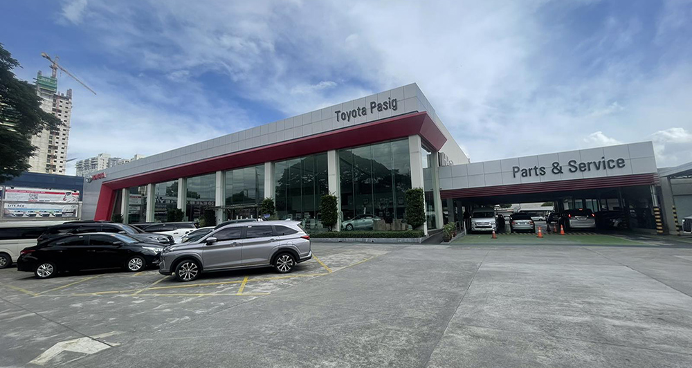 Looking for a Vios or an Innova right now? Head over to Toyota Pasig