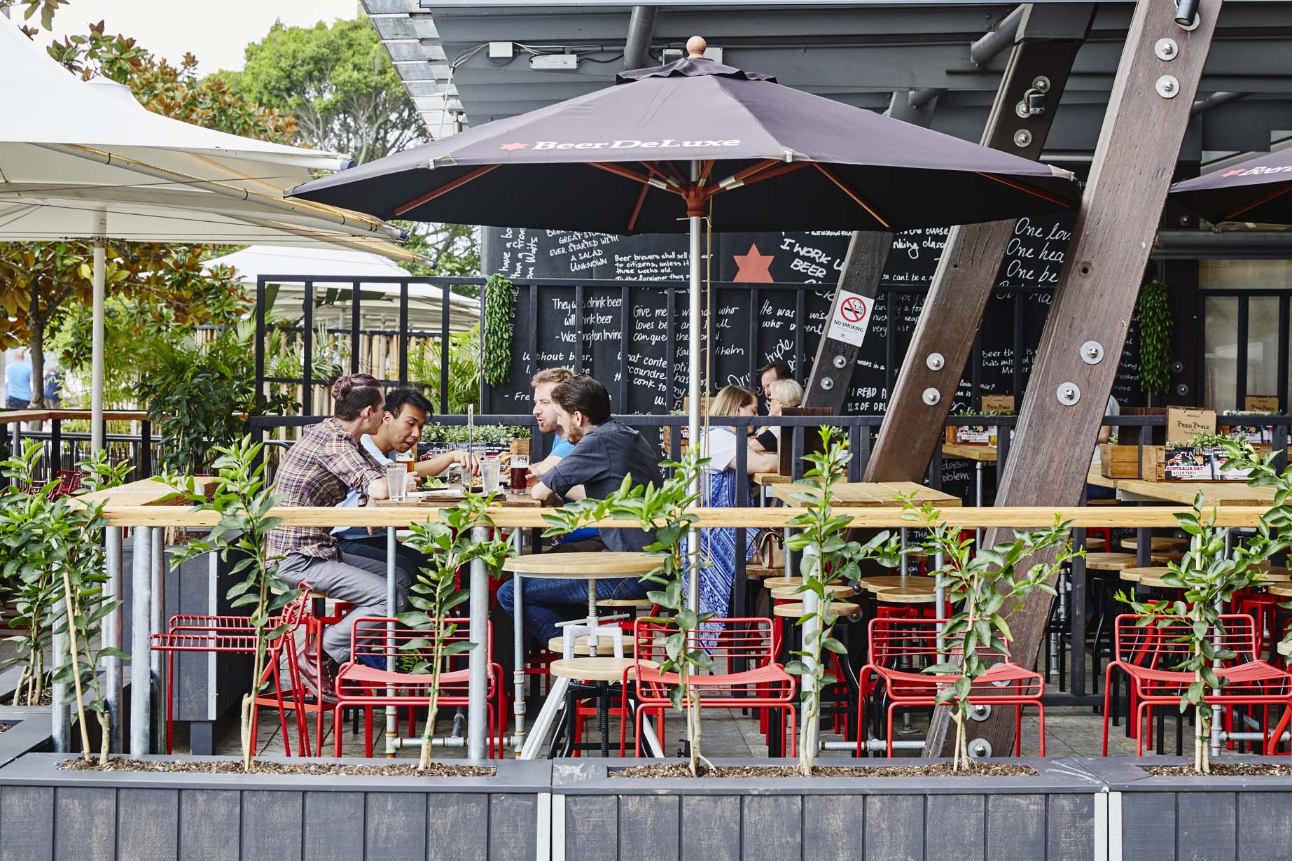 Beer DeLuxe King Street Wharf Visual Builders