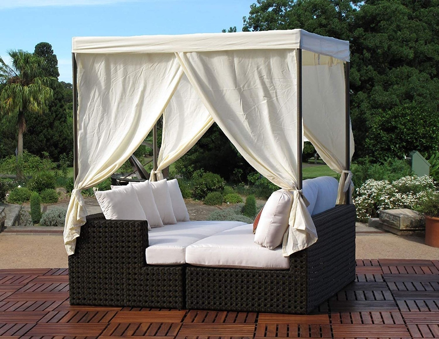 Outdoor Daybed VisualHunt