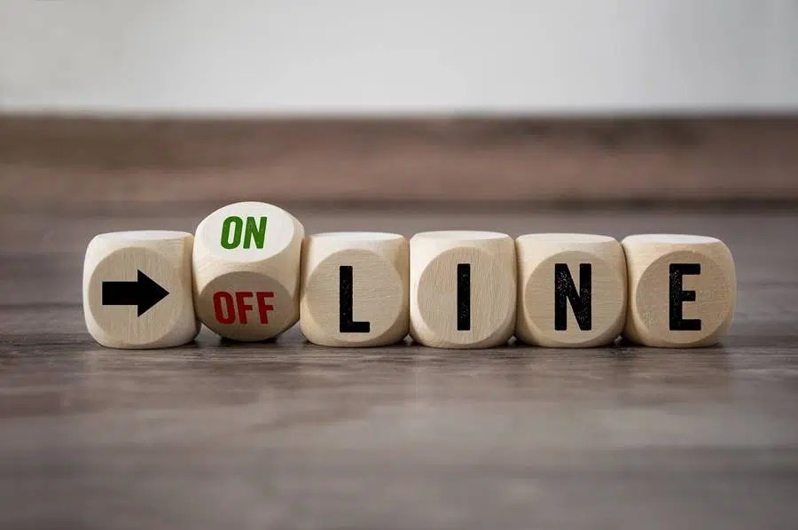 How To Effectively Combine Online And Offline Marketing Visualmodo