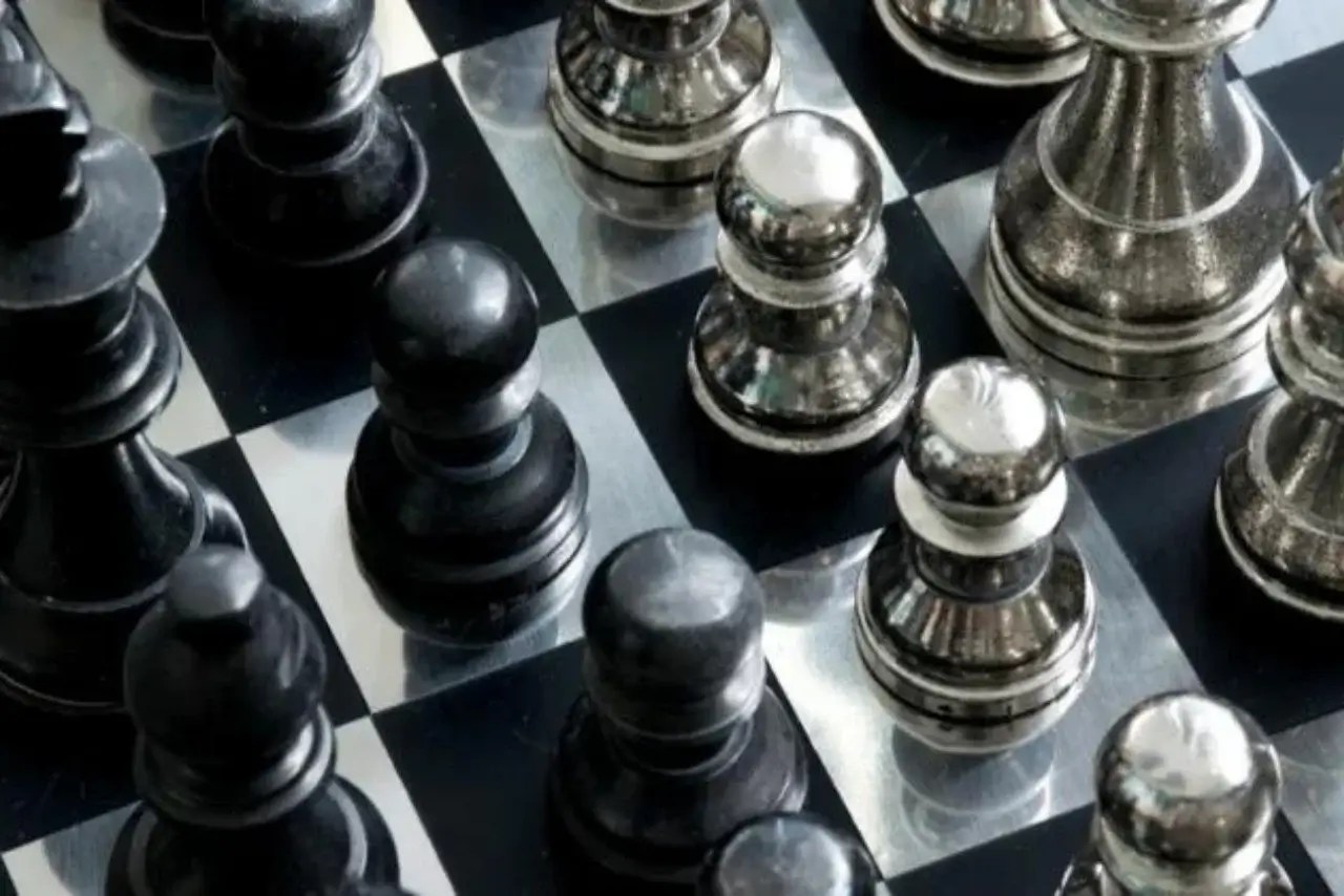 10 Important Chess Middlegame Principles for Beginners