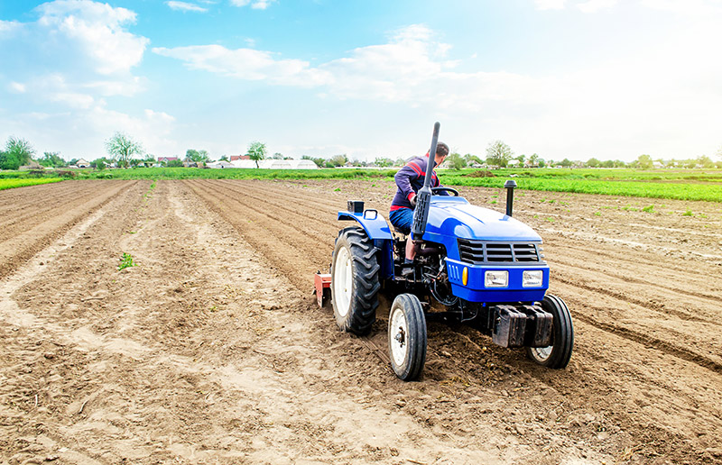 21 Best Outdoor Side Hustles to Make Extra Money (2023)