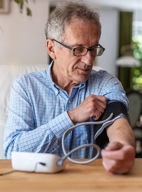 VitalTrack® #1 Rated Blood Pressure Monitor UK - VitalTrack