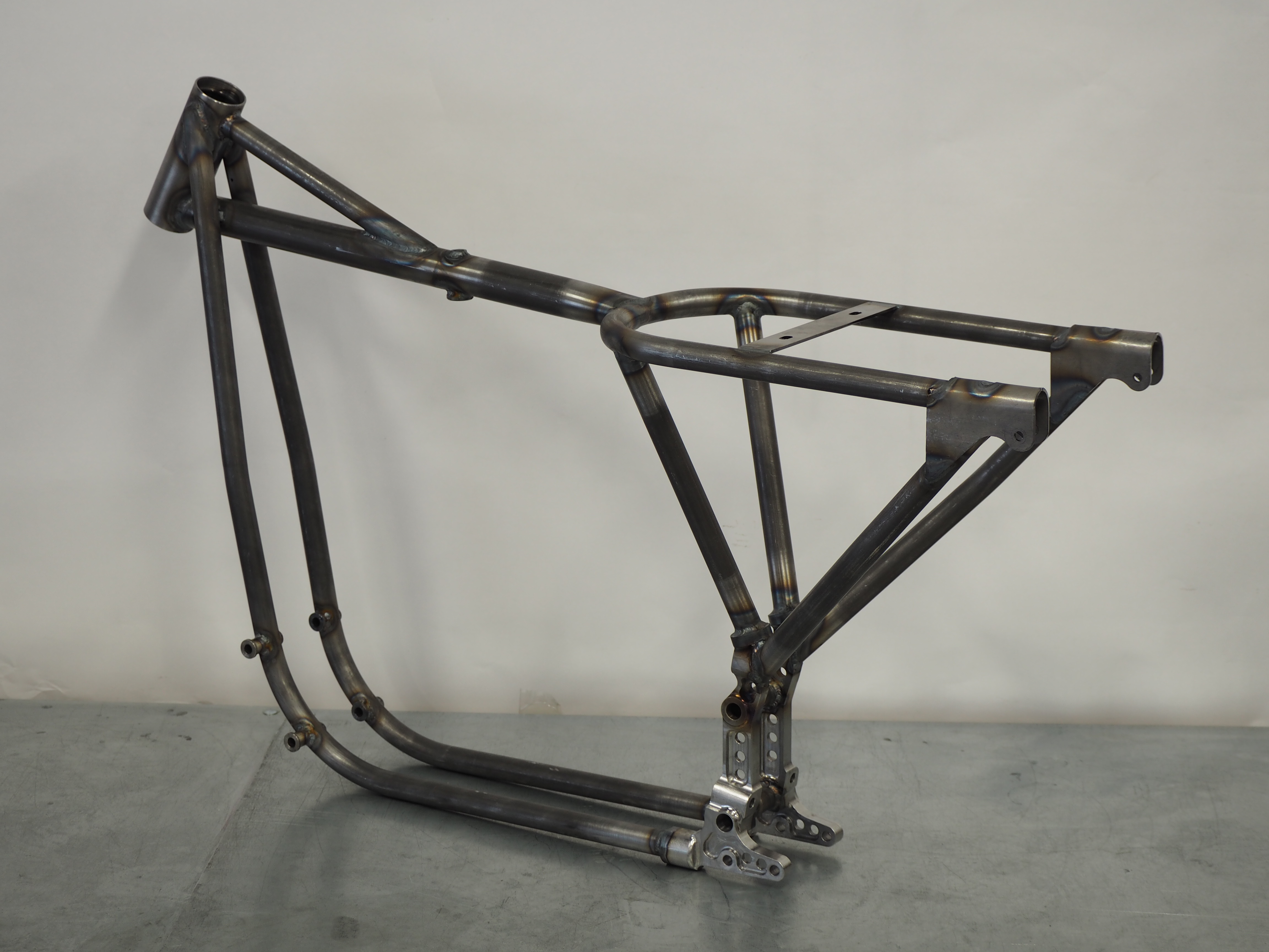 Harley Davidson KR replica frame Vitesse Engineering