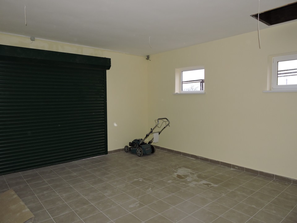 Стены в гараже отделка Чем отделать стены в гараже 9 лучших