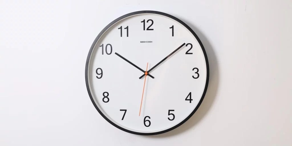 How to sync system time with time servers on Ubuntu 20.04 VITUX