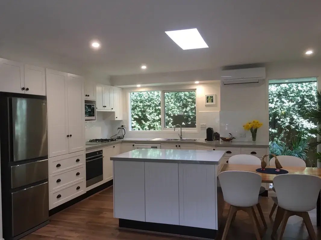 Vivid Resurfacing Kitchen & Bathroom Resurfacing Melbourne