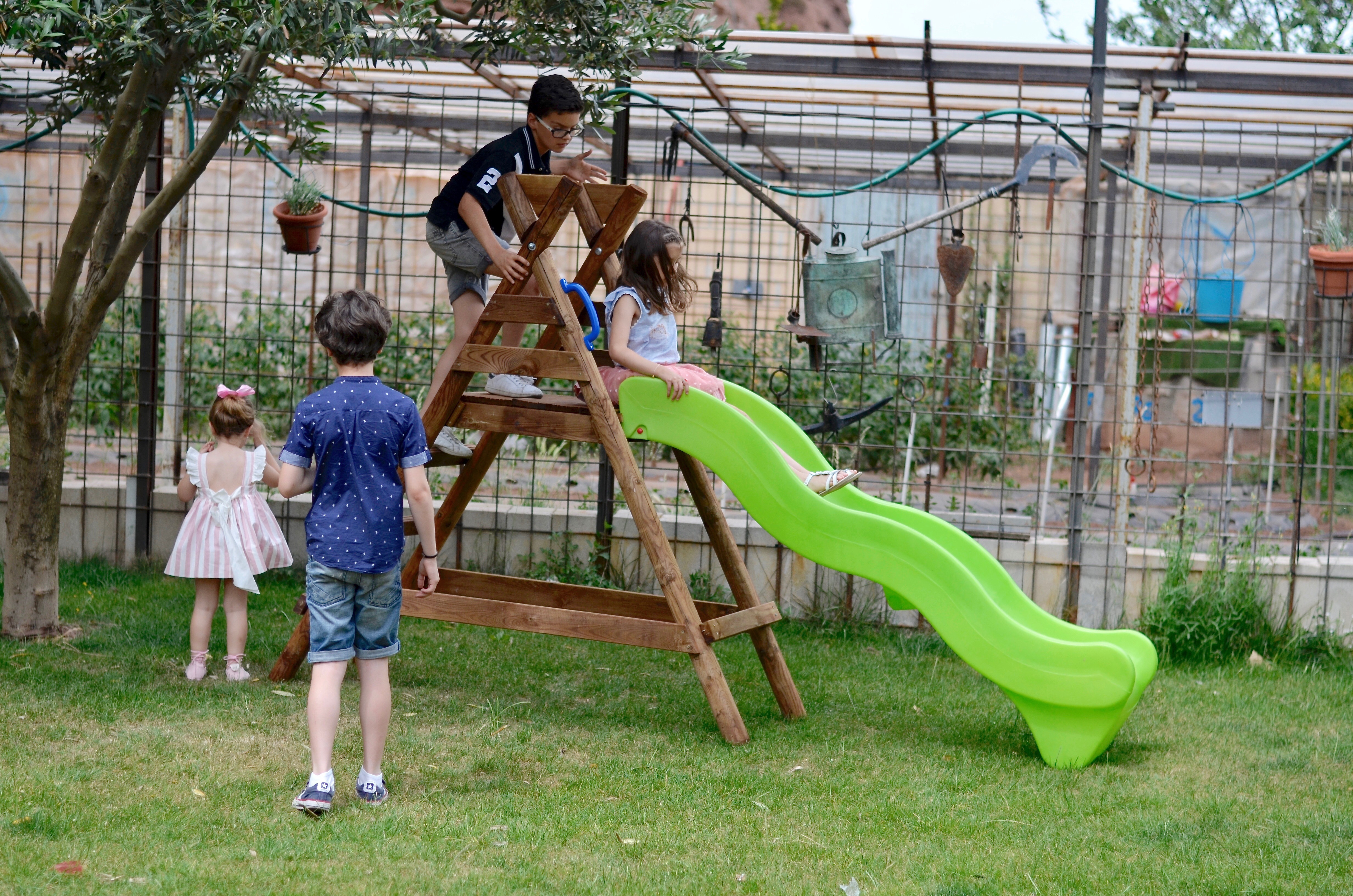 Tobogán de madera, Little Tikes Padres