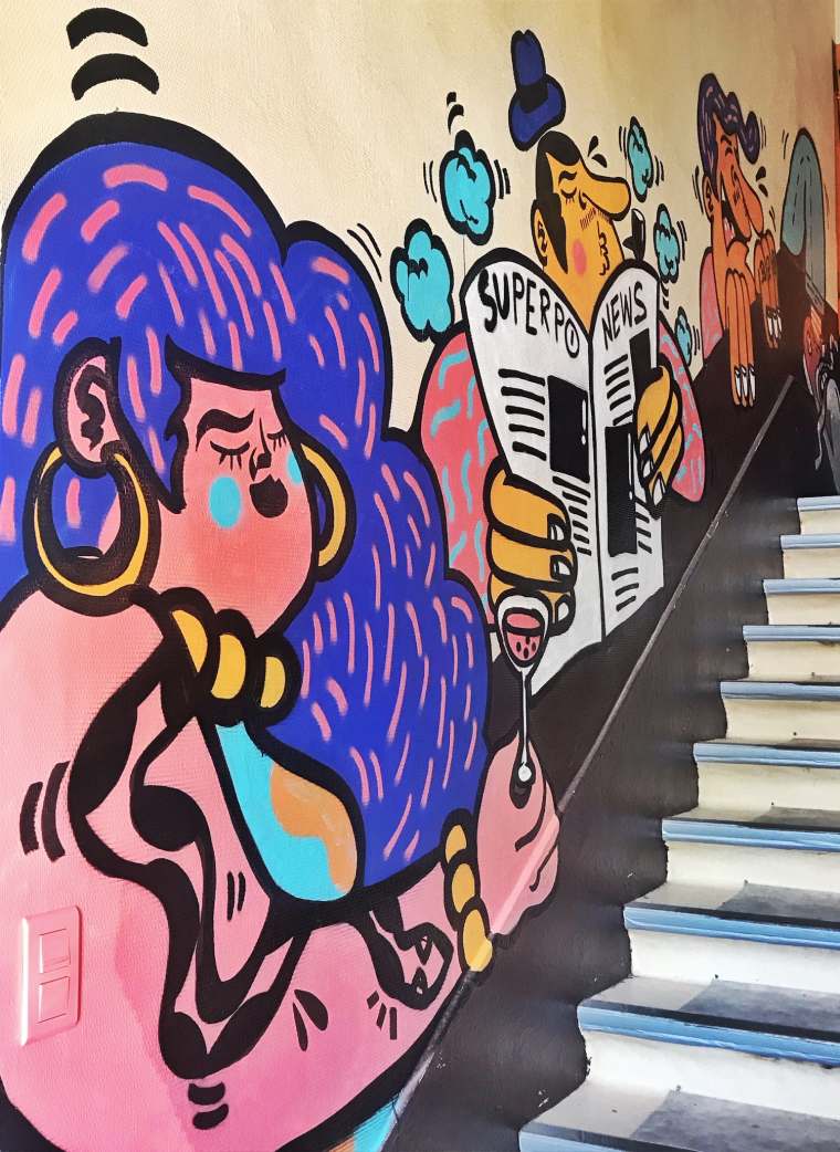 superposition streetart Vivre Lyon