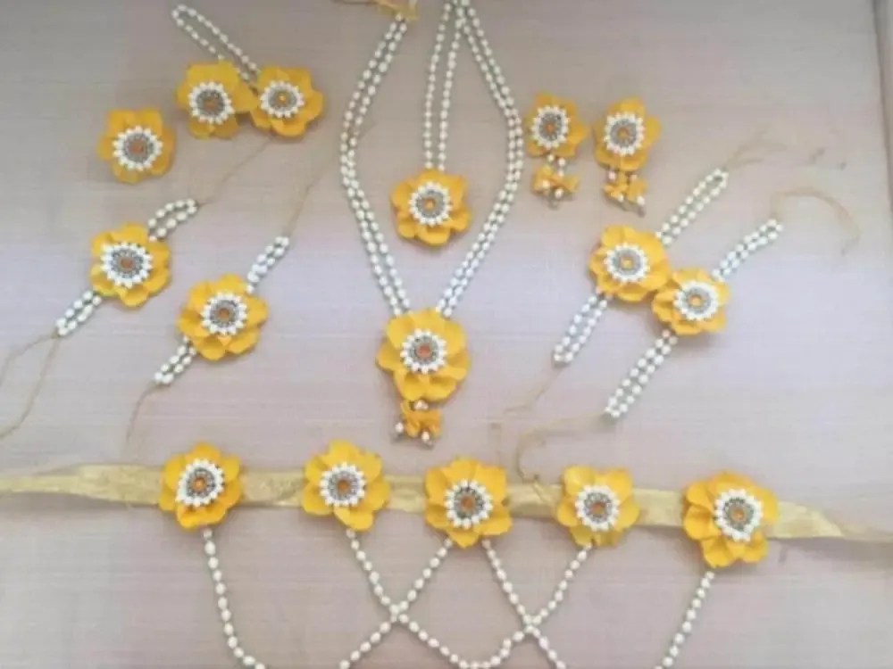 Fresh Flower Jewellery for Haldi Artificial Flower