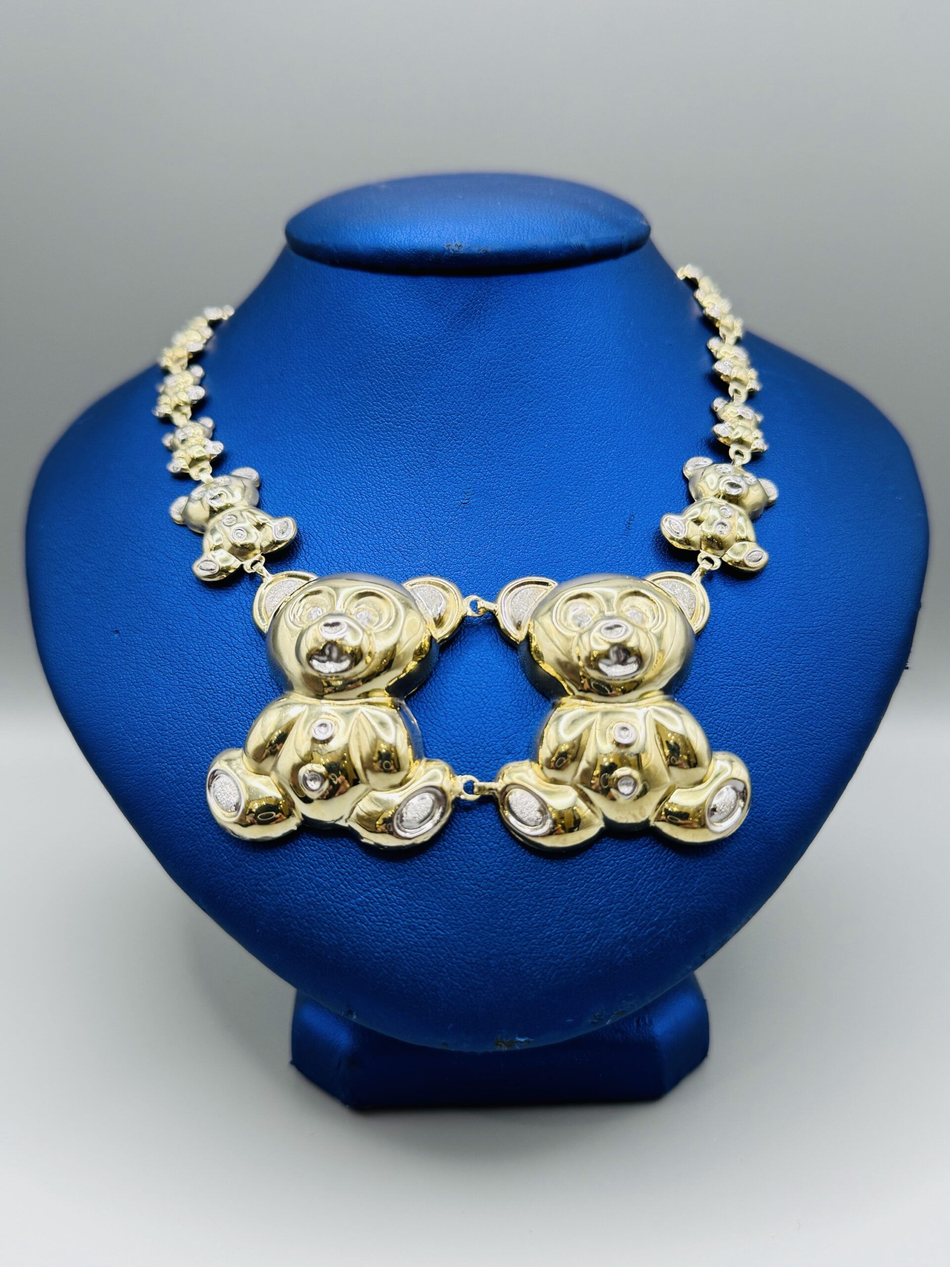 10KY Gold Teddy Bear Necklace VJ Diamond Sanford Orlando