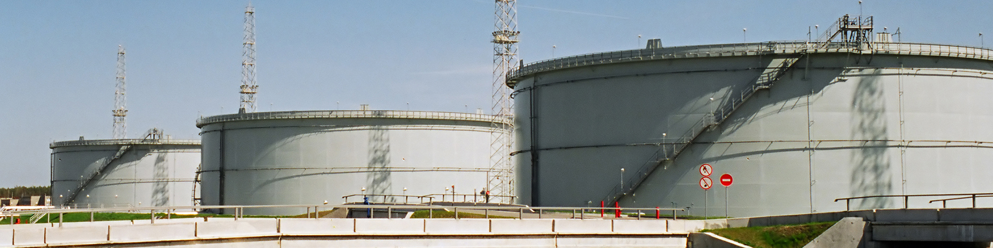 VJ Systems, LLC Vacuum jacketed piping for cryogenic fluids