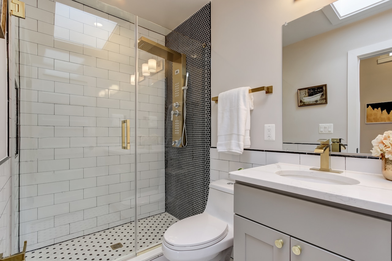 Bathroom Remodeling Waldorf MD VKB Kitchen and Bath