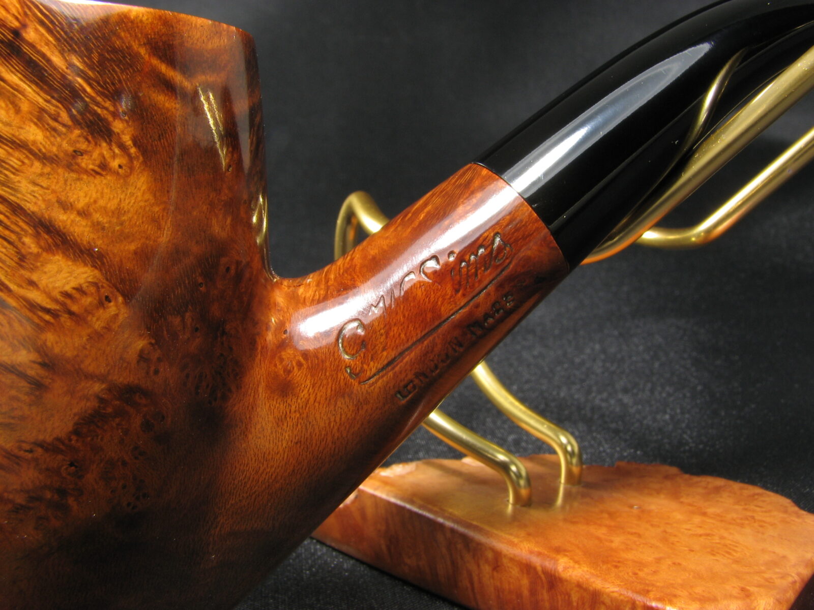 G.W. SIMS Pickaxe Very Keen on Pipes