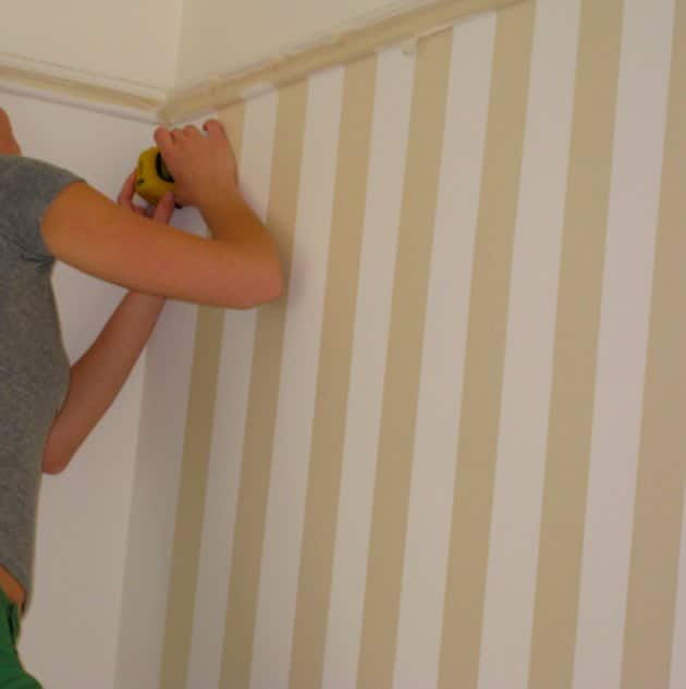 How To Paint Stripes On A Wall