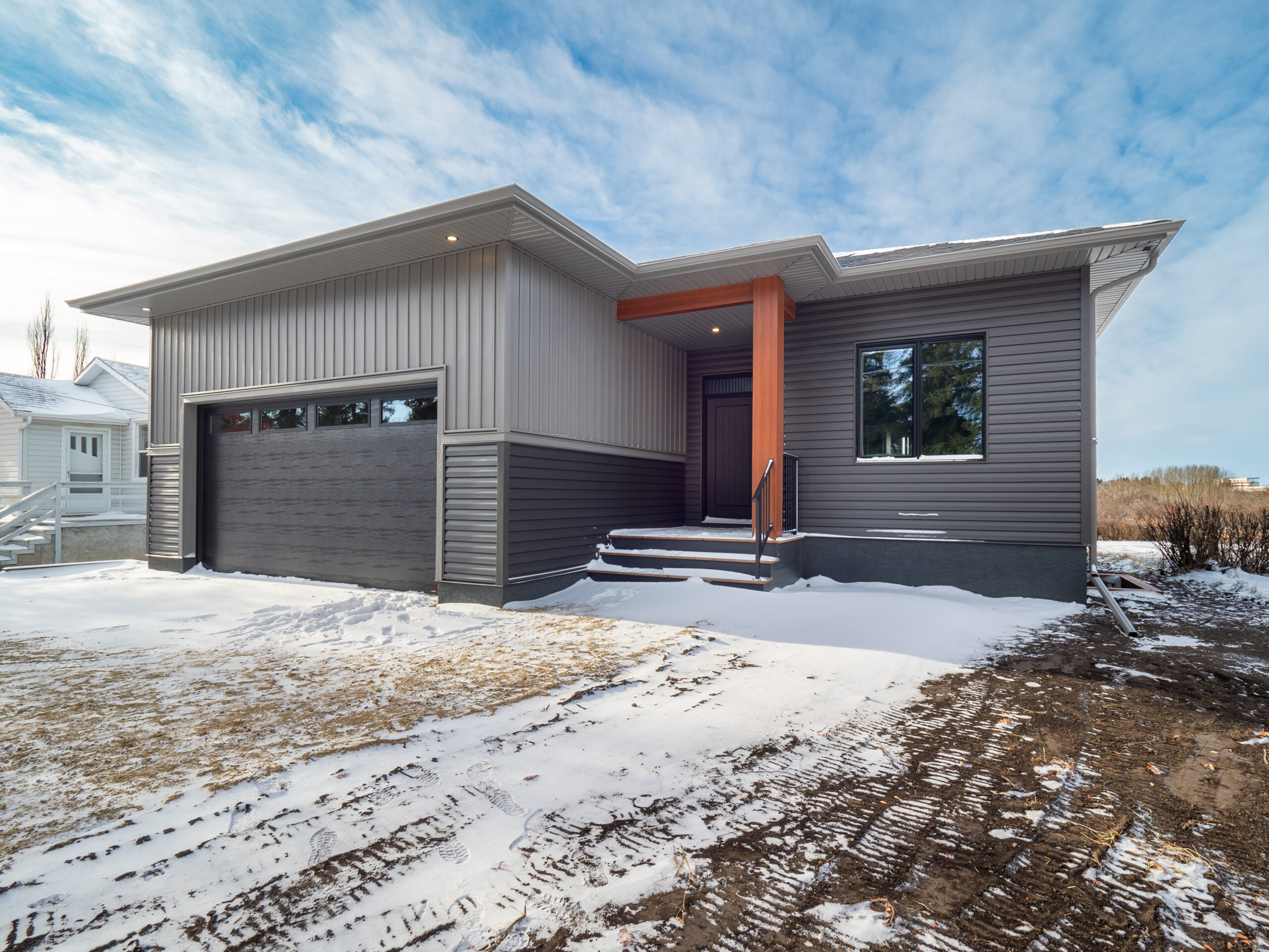 ICE Panels or Wood Framing? Vleeming Custom Homes