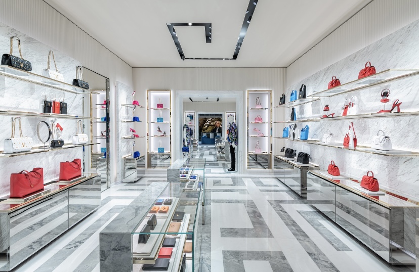 Versace Opens New Boutique in NYC’s SoHo V Magazine