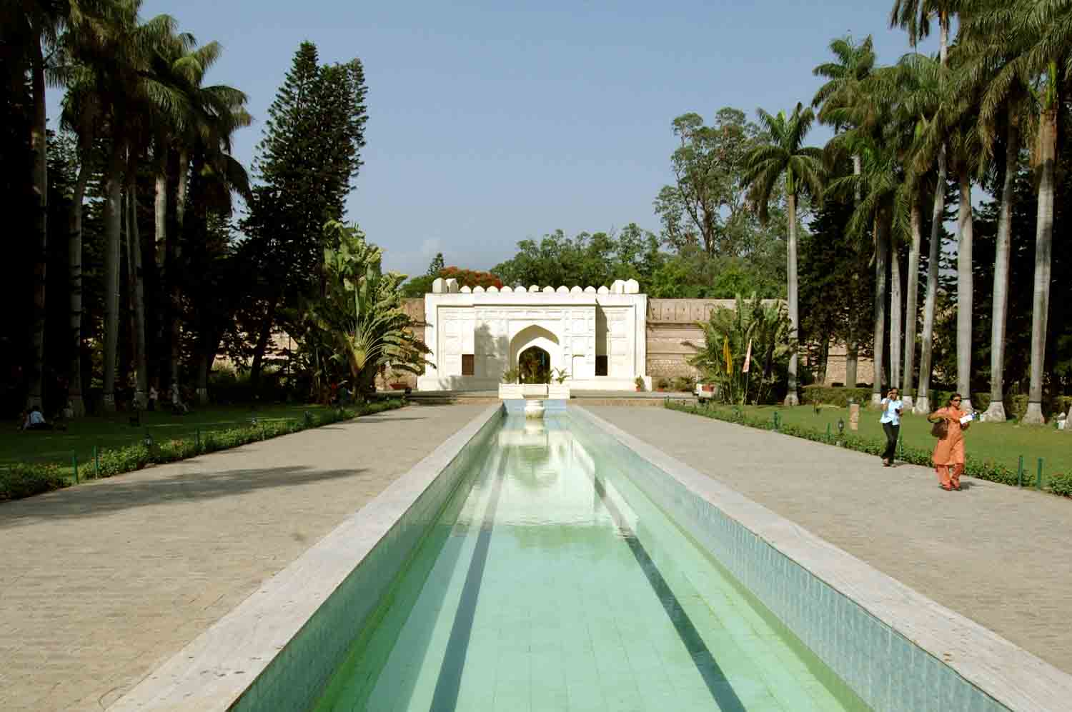 CollectionsVirtual Museum of Images and Sounds