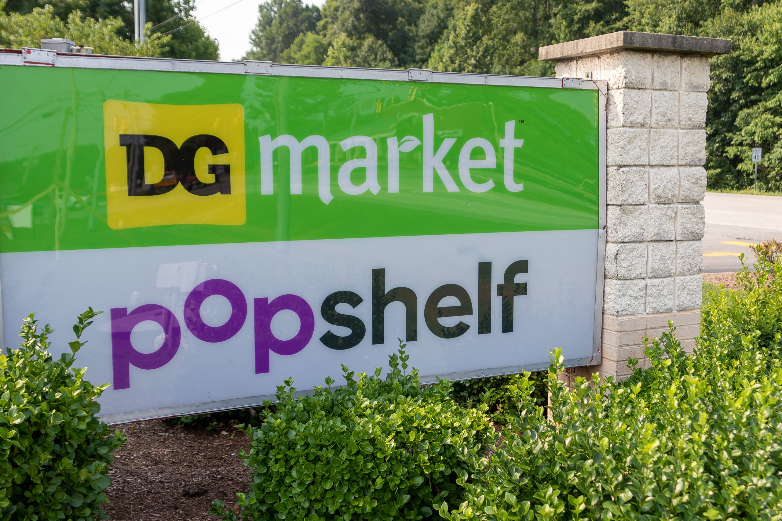 Dollar General Unveils First Stores Visual Merchandising