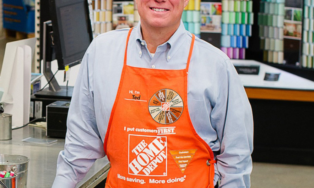 Home Depot Names New CEO Visual Merchandising and Store Design