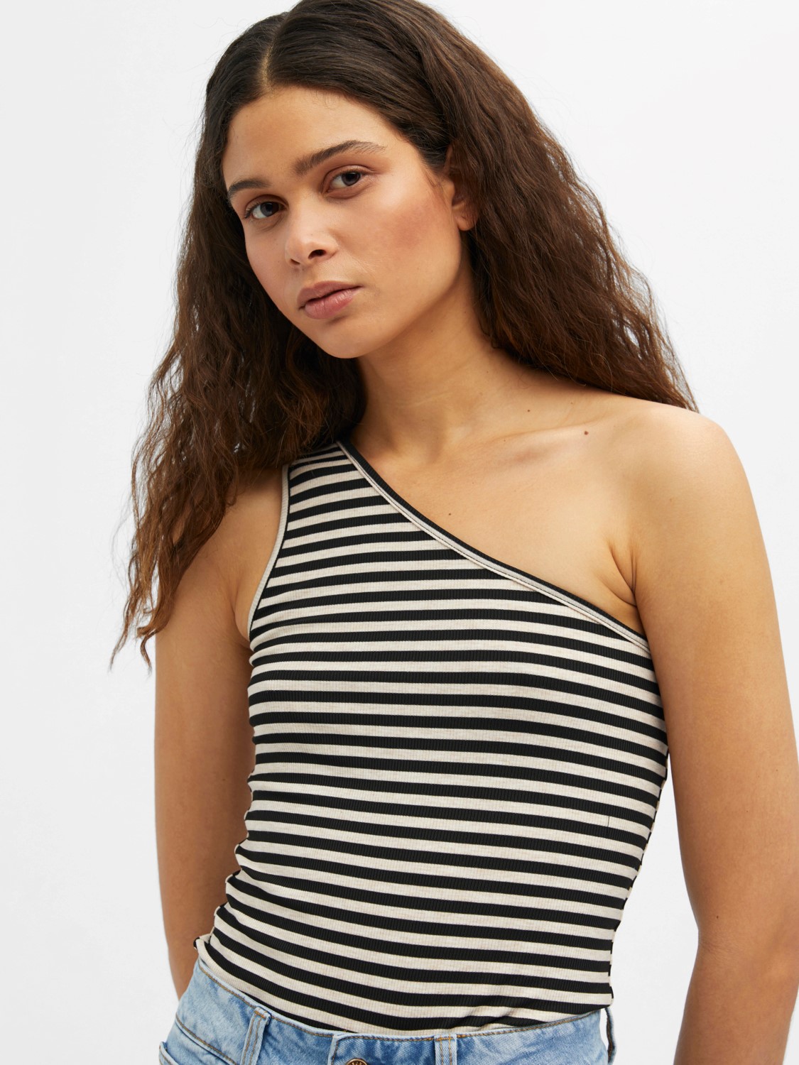 Object Bolette OneShoulder Top Hvid/Creme Stribet Vogelius Glow