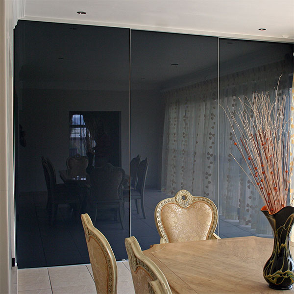 Sliding Doors M04 — Vogue Doors