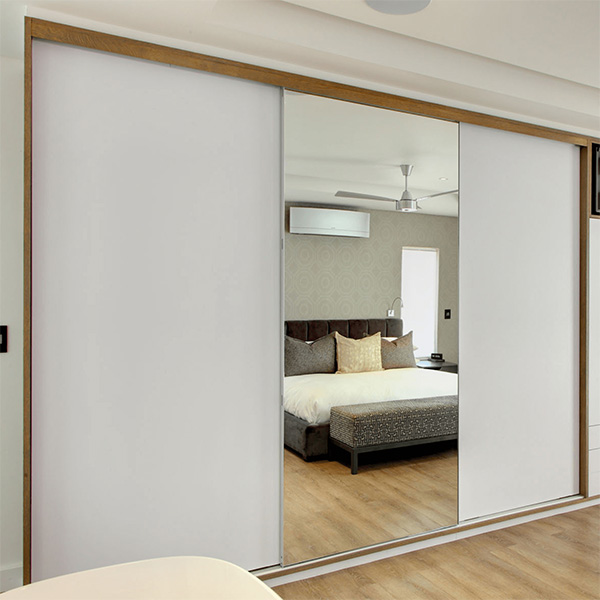 Sliding Doors M04 — Vogue Doors