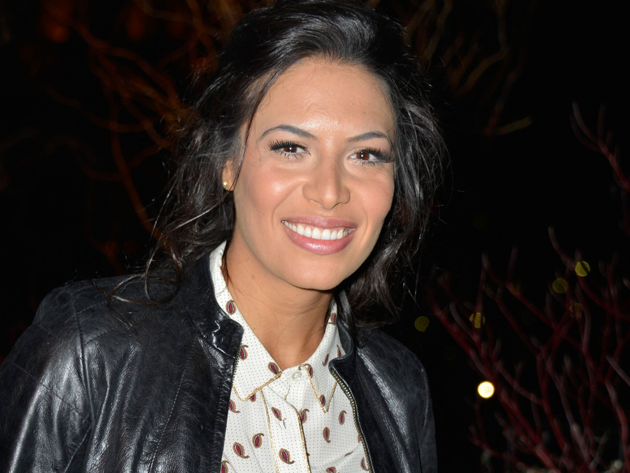 Zaho / Super Hollywood Zaho R B Singer Profile Pictures And Wallpapers