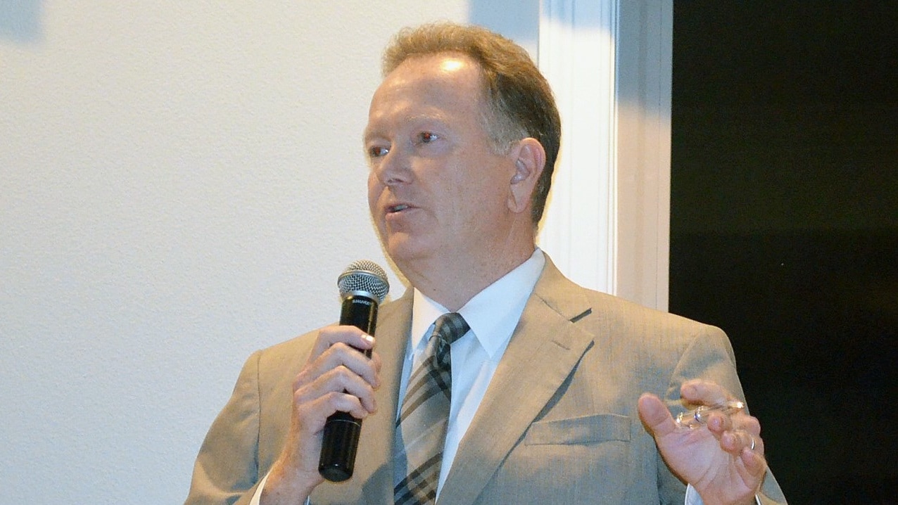 Lawsuit Claims Auditor-Controller Had County Staff Drive His Kids To School