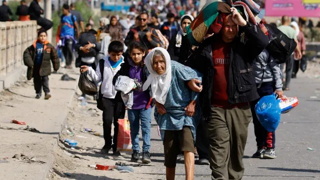 Hamas Accuses Israel of Killing 12 in Strike on Gaza Hospital Voice