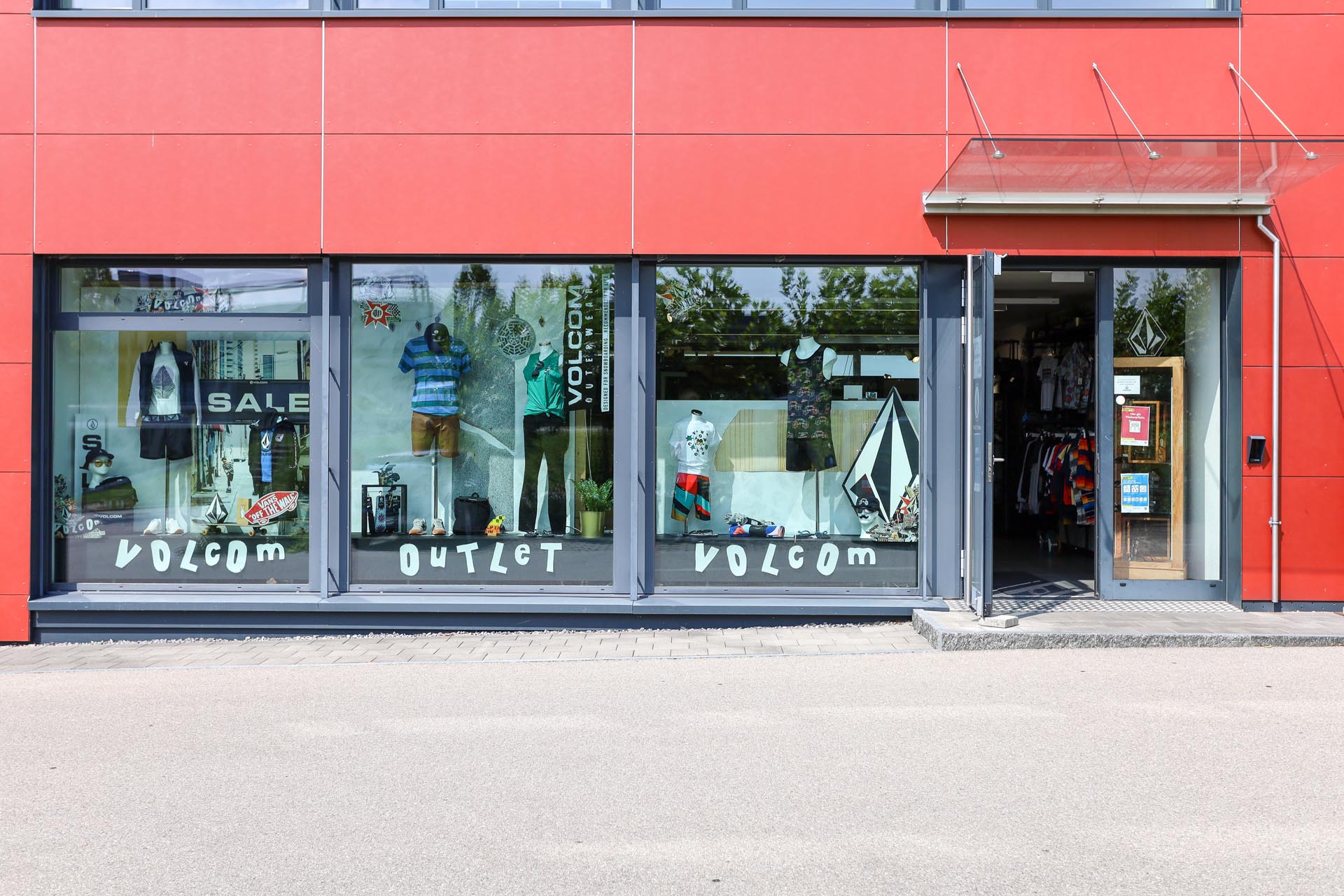 SHOP Outlet Düdingen