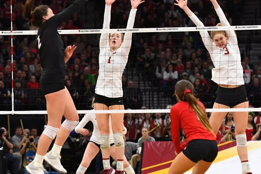 Opposite Hitter Position In Volleyball [Detailed Guide] Volleyball Blaze