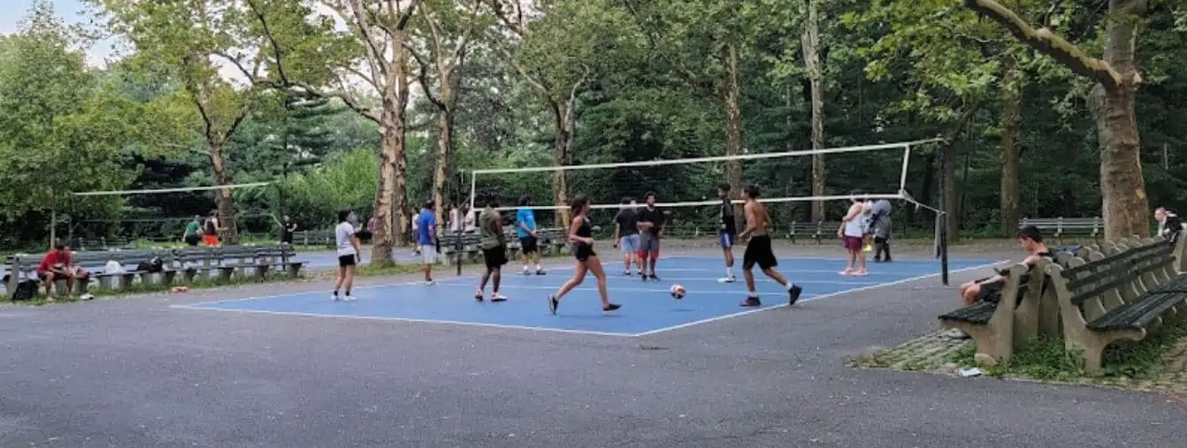 Volleyball In New York City, NY (Courts, Clubs, Camps, & More)