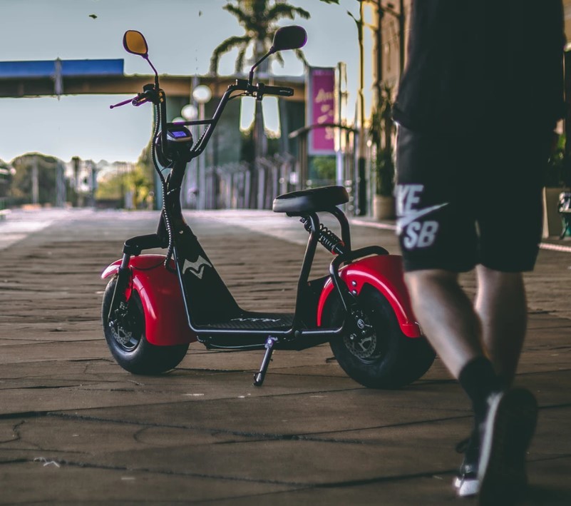 Best looking Electric Scooters in the World [6 Beauties]