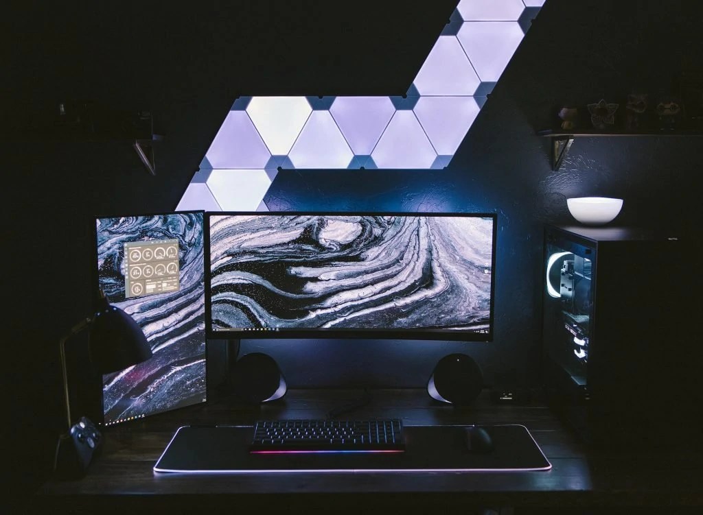 14 Gaming Desk Accessories You Need to Reach "Battlestation" Status