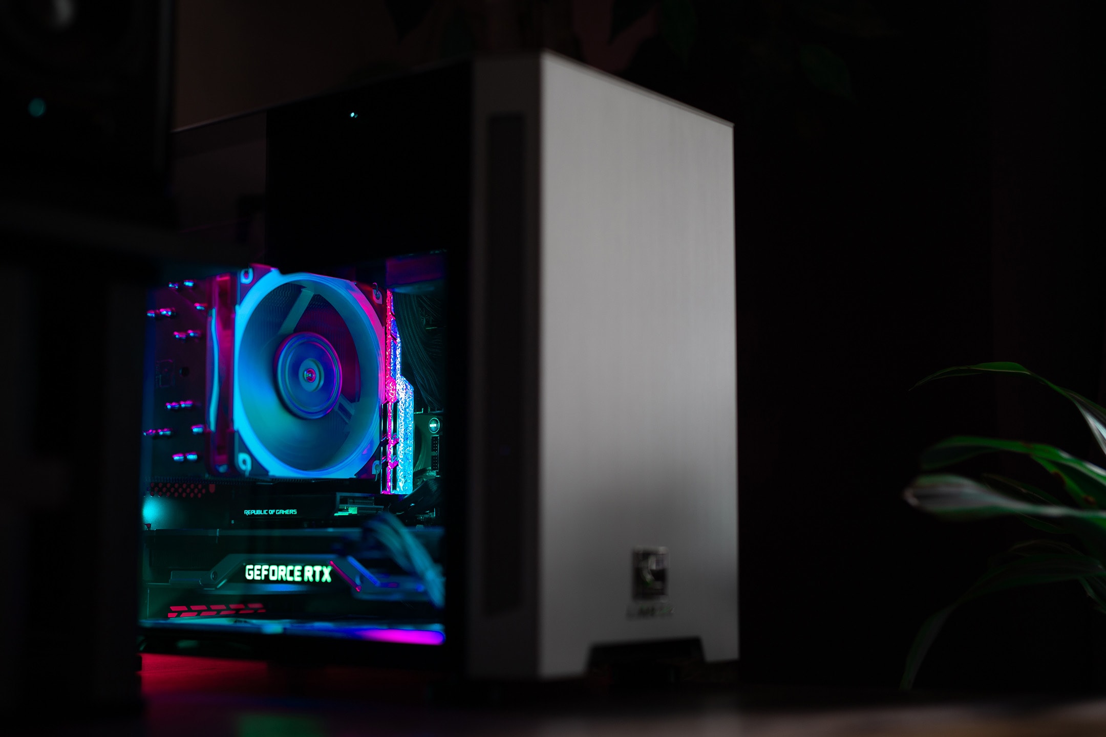 The 5 Best Portable PC Cases With Handles (Buying Guide) Voltcave