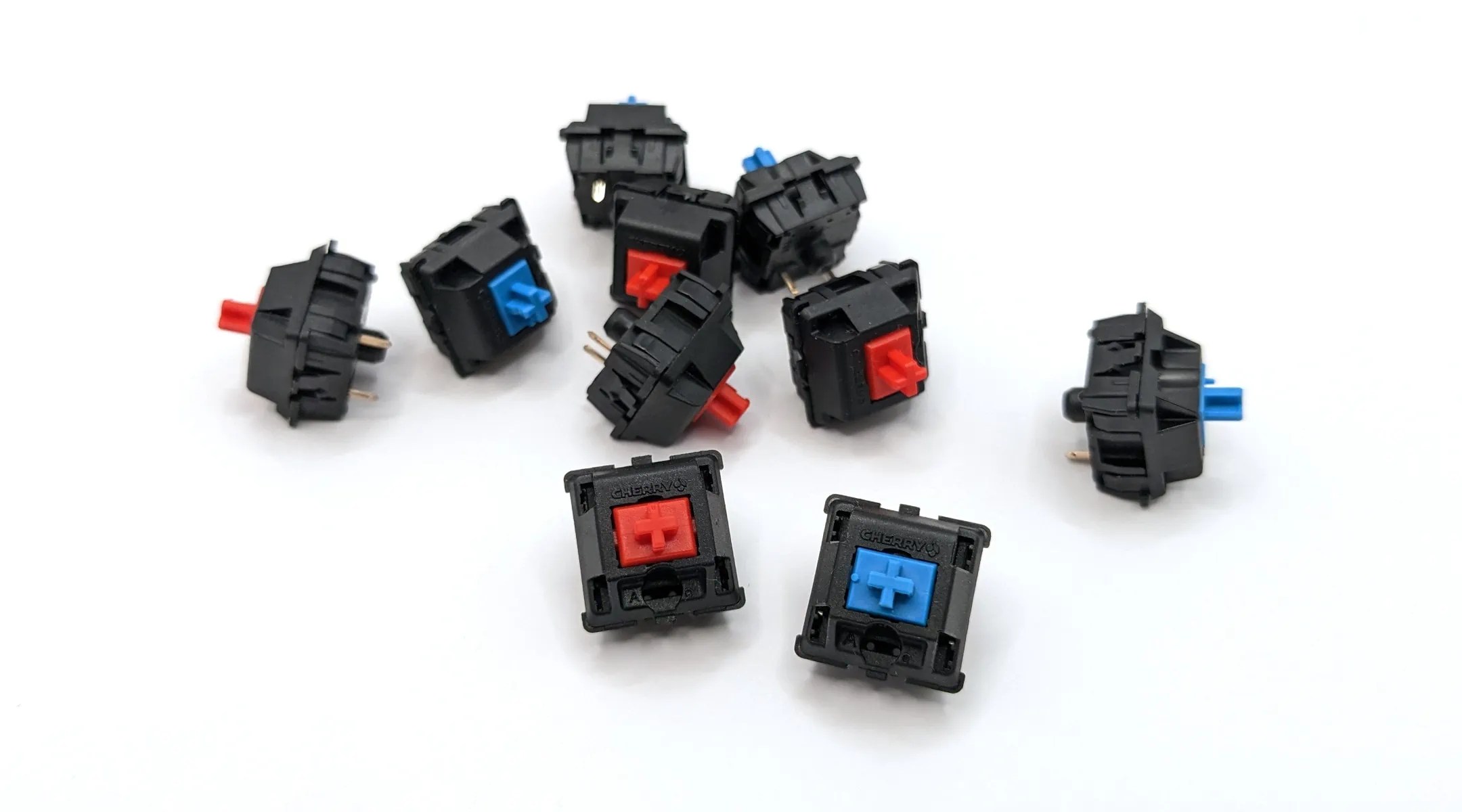 Blue vs. Red Switches Should You Go Linear or Clicky? Voltcave