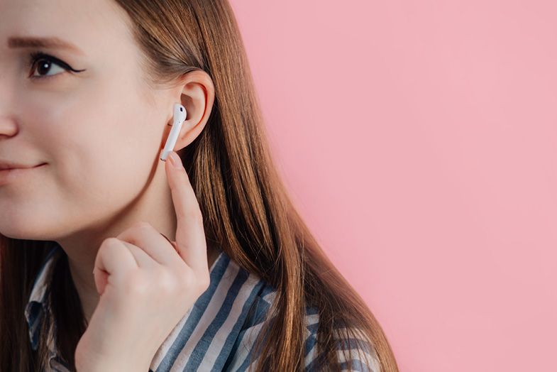 How to Stop AirPods Pro (Keep Pausing /Cutting Out) Volt Fixer